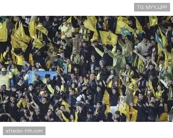 巴拉伊多斯球场迎来新赛季，球迷热盼球队状态回暖