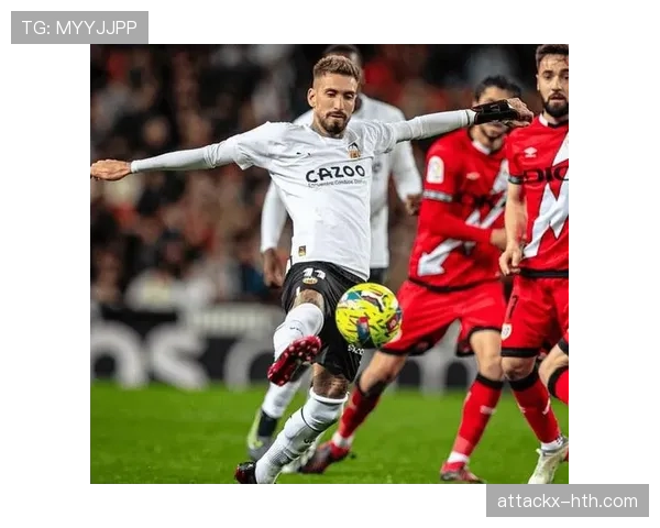 巴列卡诺主帅战术调整奏效，球队状态回升迎战劲旅